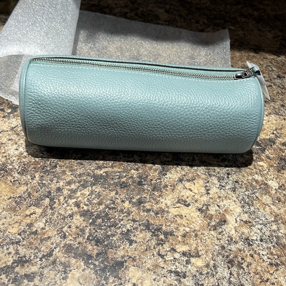 Coach Makeup Brush Holder In Sage - Picture 5 of 7